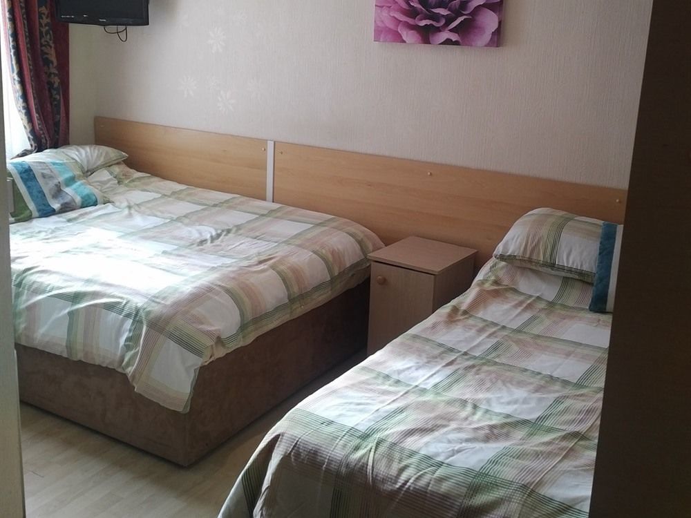 Ivanhoe Hotel Блекпул Екстериор снимка